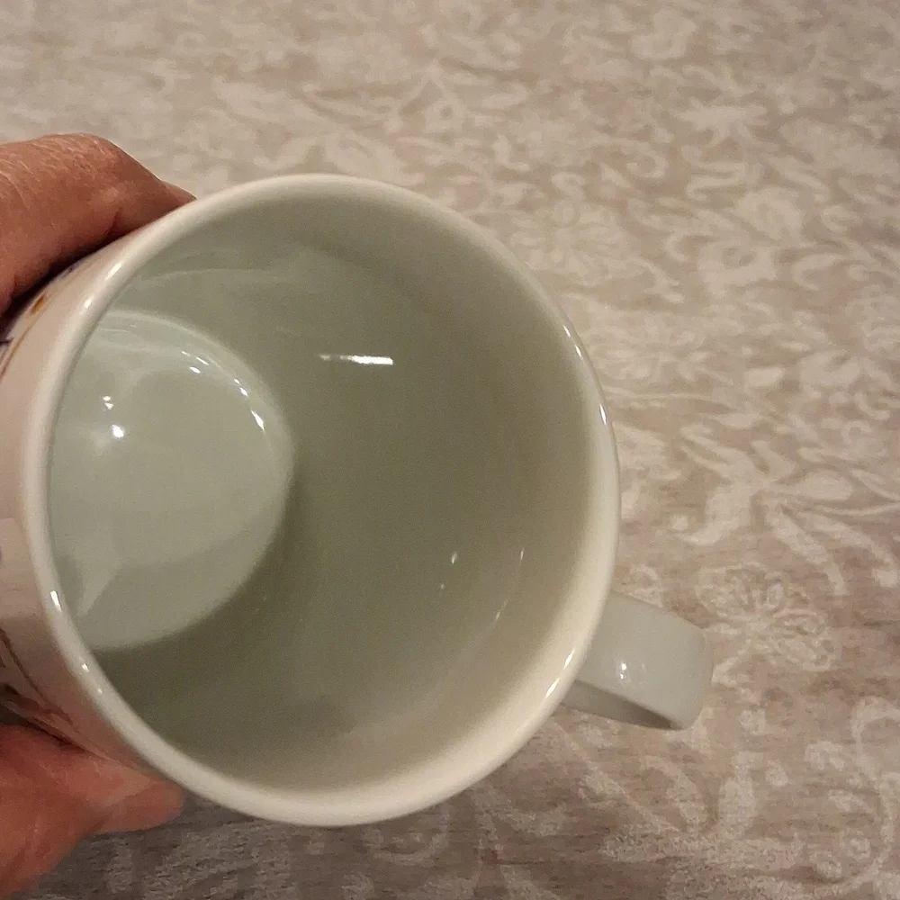 Crate and Barrel Twas the Night Festive Holiday Mug Diane Bigda- Multicolor